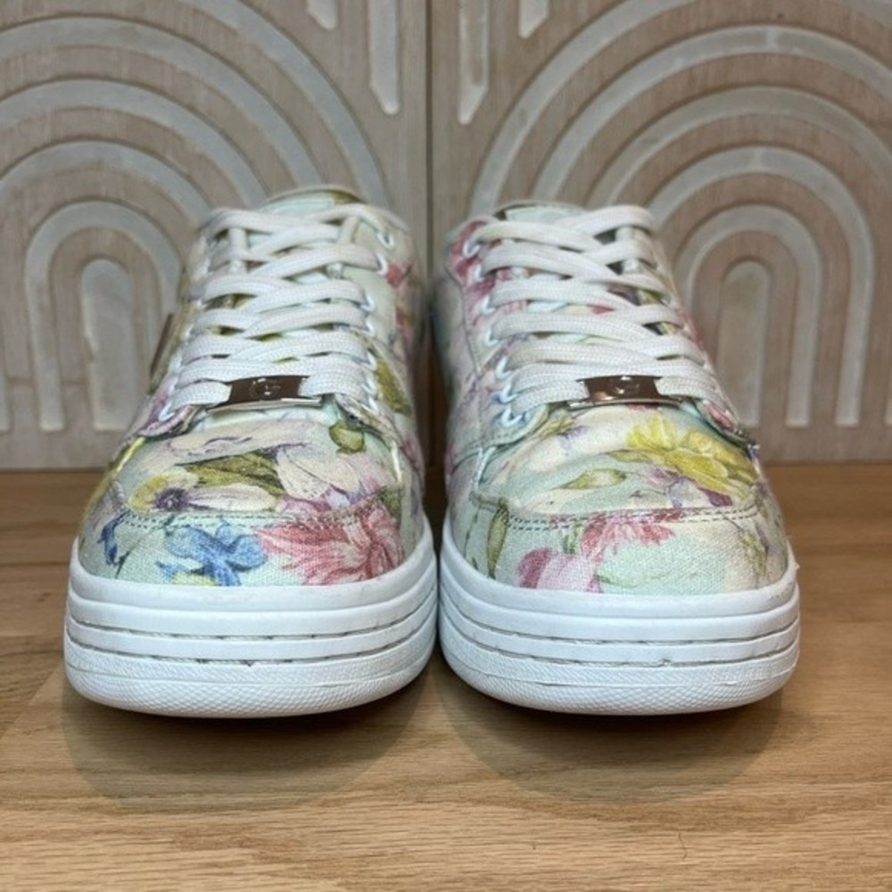 G by Guess Floral Rigster 3 Platform Sneakers - Picture 3 of 8